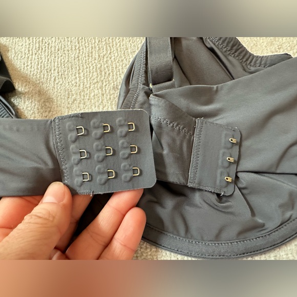 Cuup Women’s The Triangle Bra Slate (Size 38F) - Picture 8 of 10